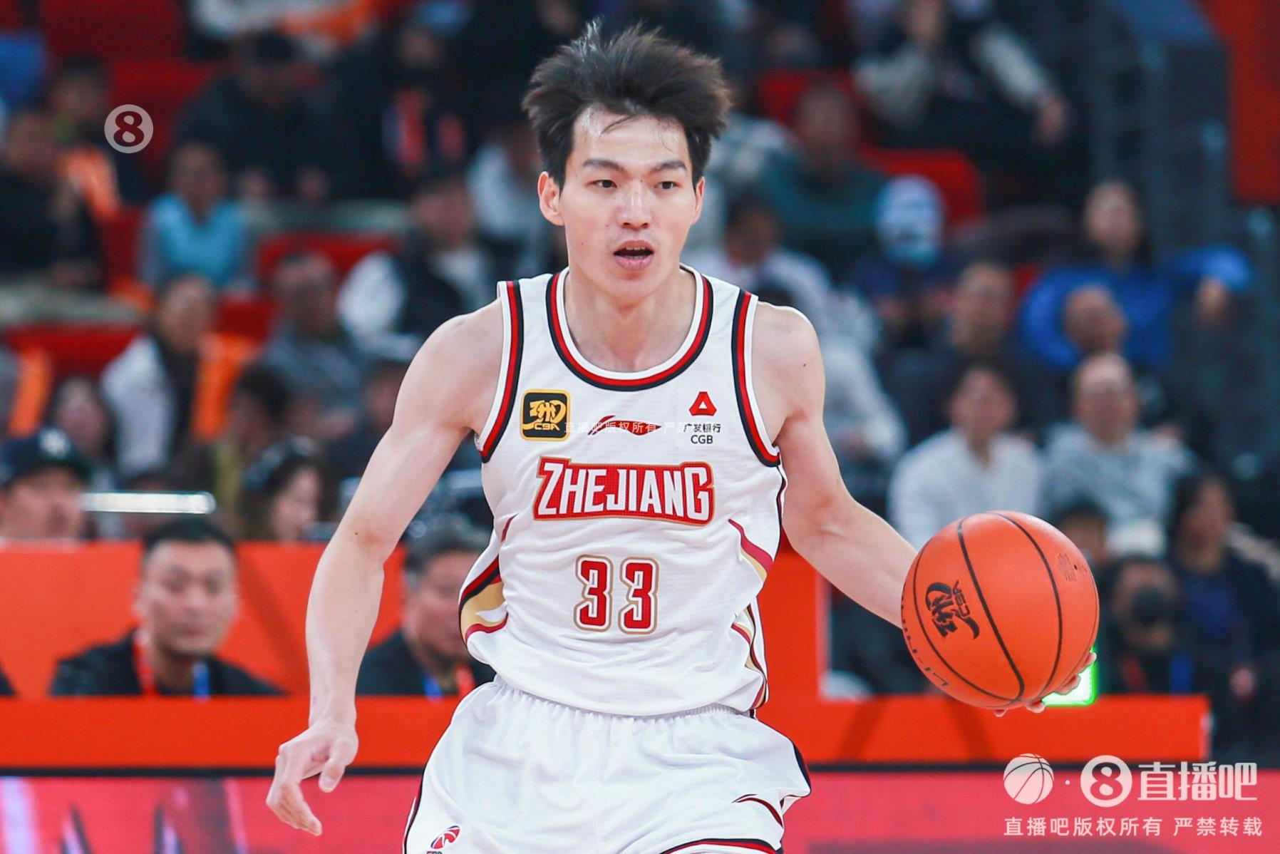 發(fā)揮穩(wěn)定！吳前12中6&三分8中4貢獻(xiàn)17分3板2助1斷